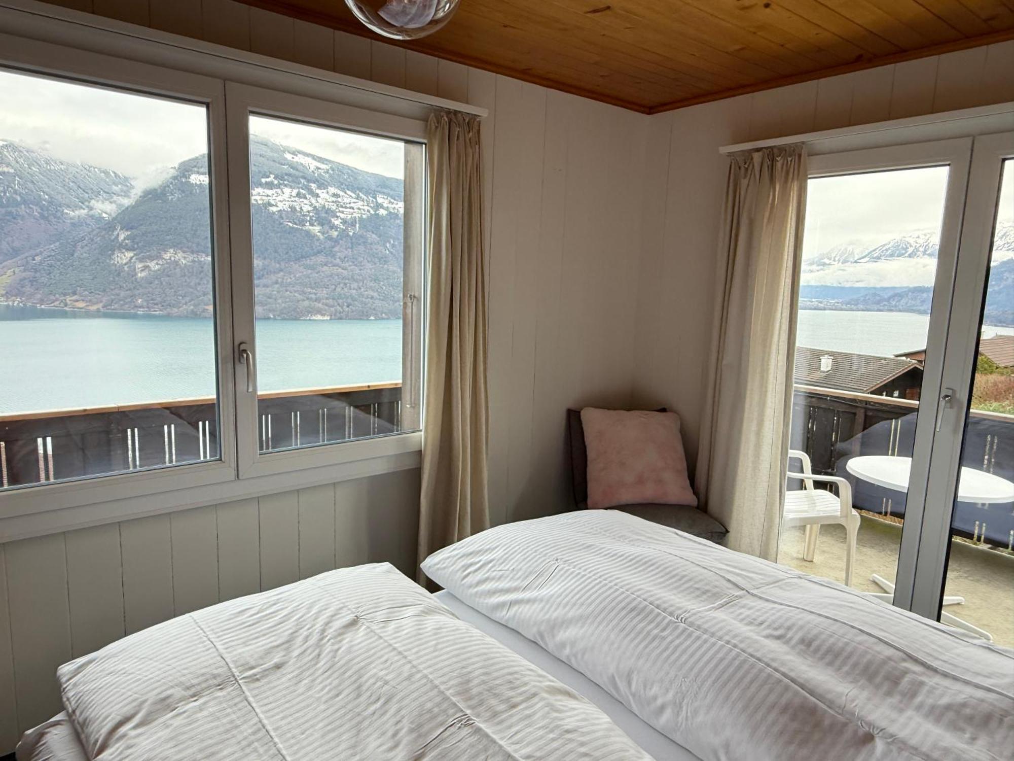 Eva'S Seeblick Krattigen Room photo
